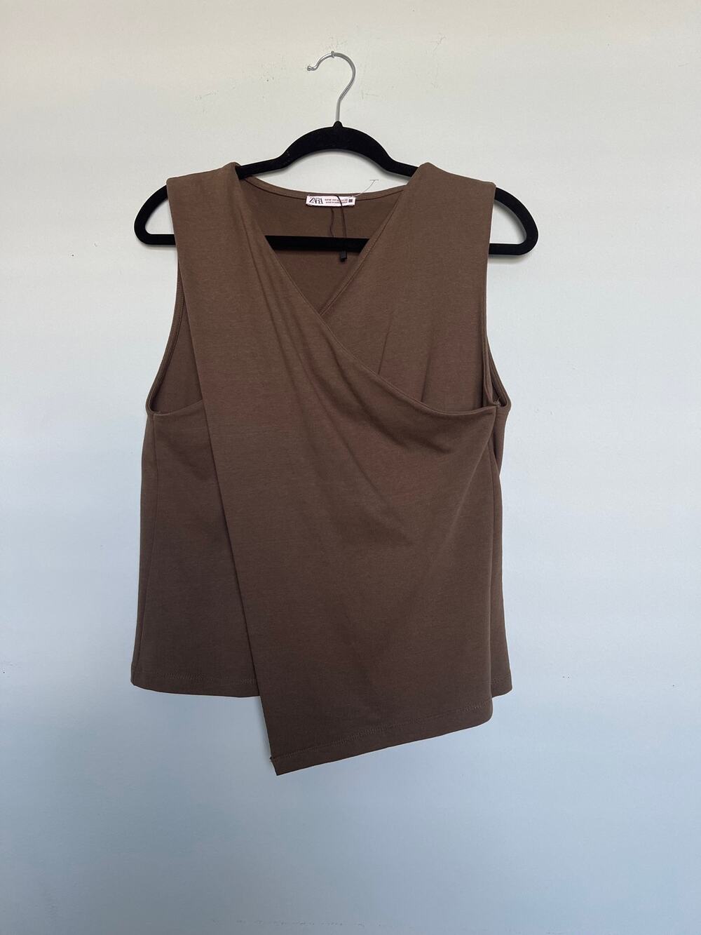 ZARA NWOT Women’s Brown sleeveless Wrap Top size M.